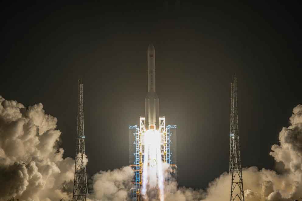 我國成功發射通信技術試驗衛星二十號