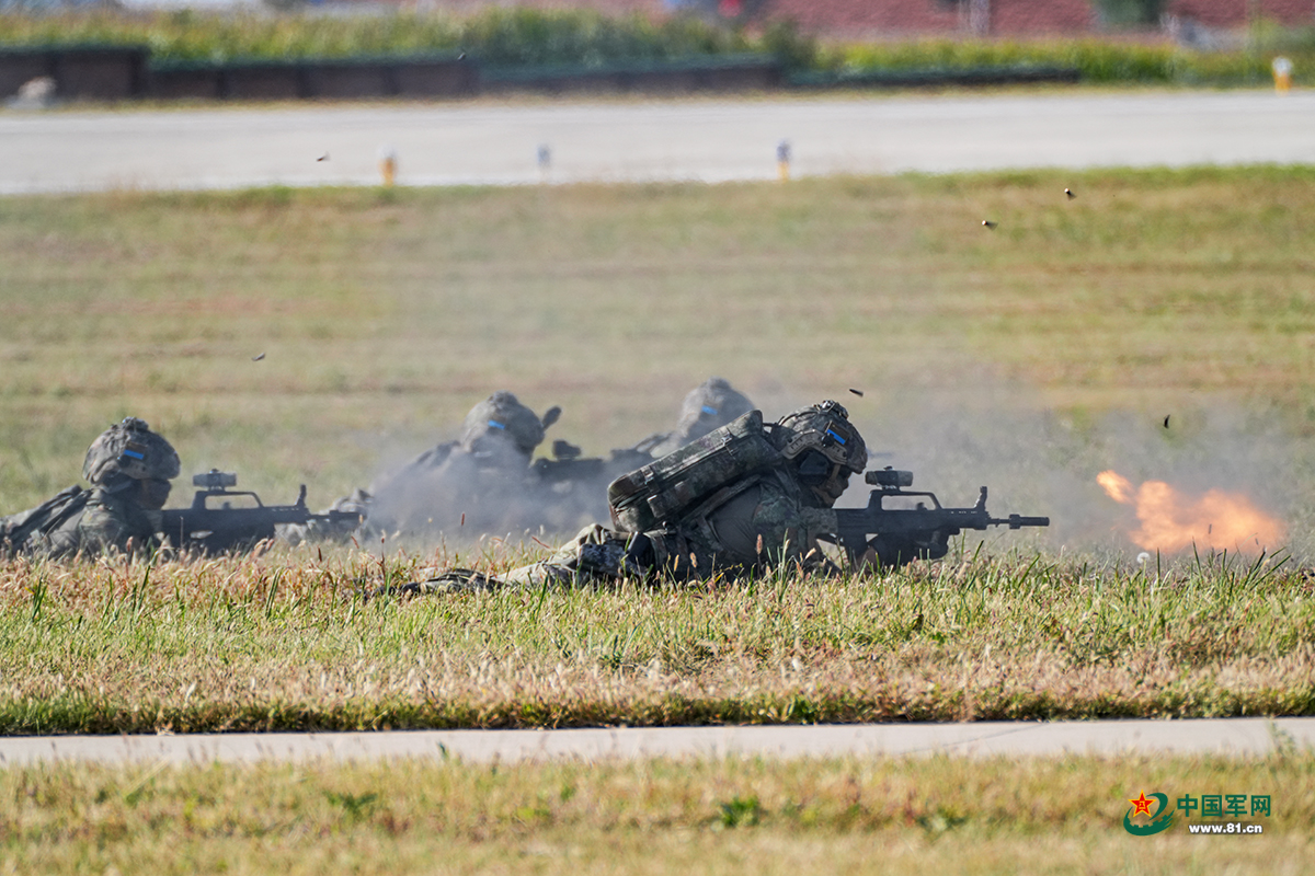 1758767235369979.jpeg 7.jpeg