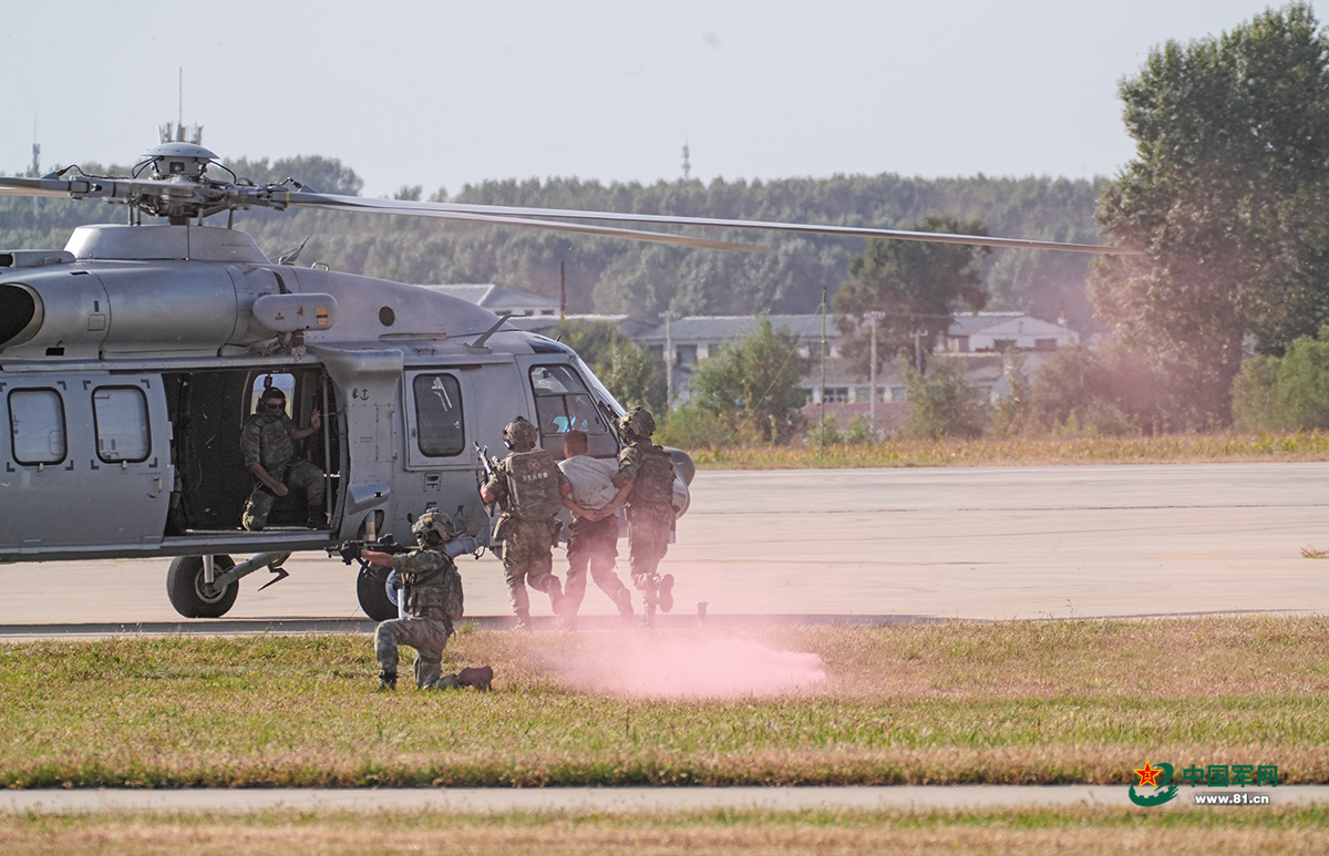 1758767282869537.jpeg 12.jpeg