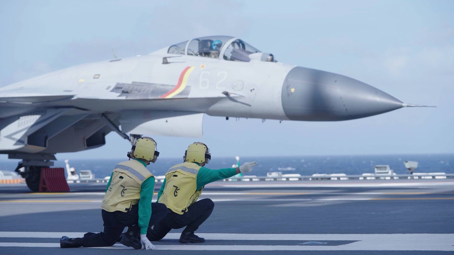 1758850492586680.jpg 3.jpg