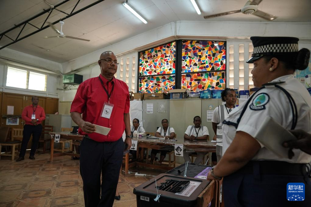 1759044339879698.jpg 4.1.jpg