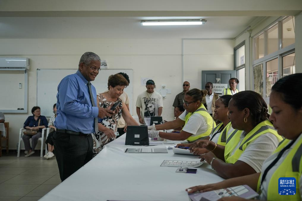 1759044588250355.jpg 6.1.jpg