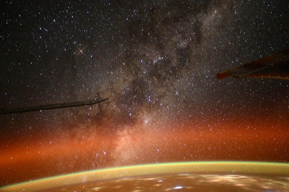 1760585269558949.jpg 2.jpg