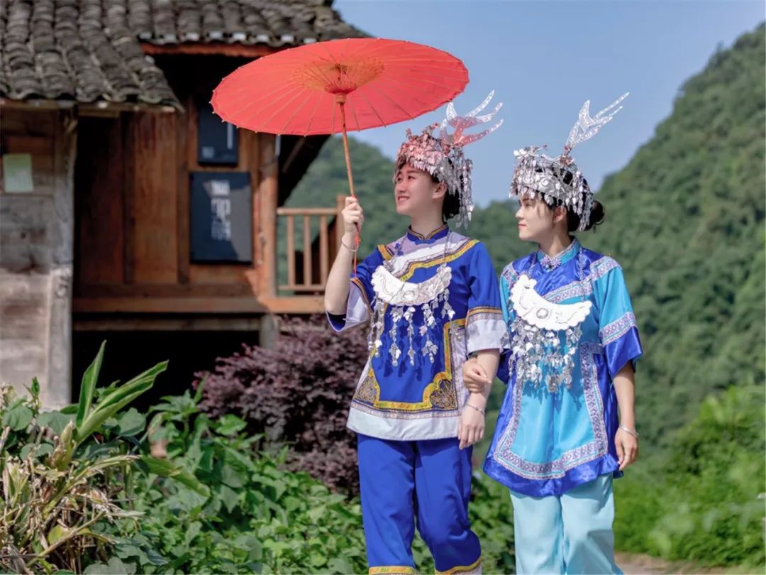 1761705395456915.jpg 3.jpg